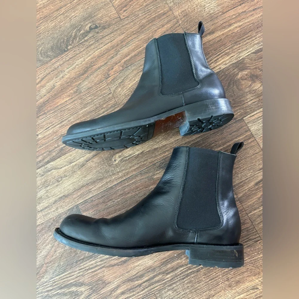 BANANA REPUBLIC Men's Black Dwen Leather Boots Size 8.5
